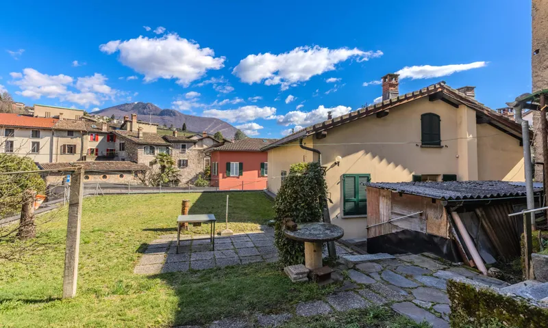 SPAZIOSA CASA 7.5 CON GIARDINO E AREA COMMERCIALE A CUREGLIA, foto 2