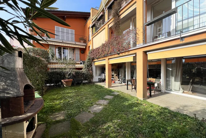 AMPIO DUPLEX 3.5 LOCALI CON GIARDINO PRIVATO AD AGNO, photo 1