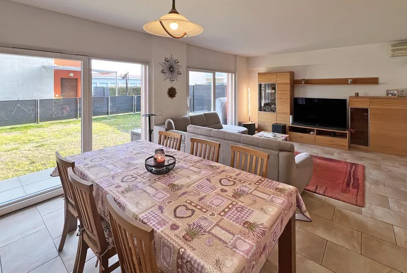 AMPIA VILLA 5.5 LOCALI CON GIARDINO PIANEGGIANTE A BESAZIO, foto 3