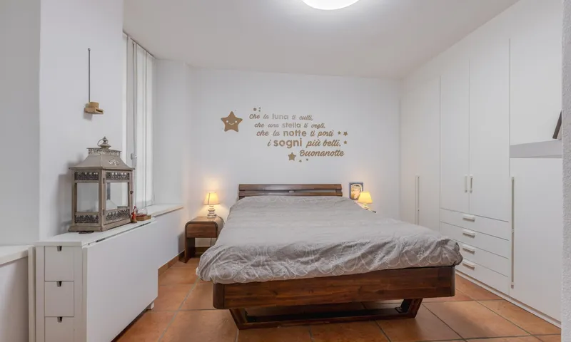 STUPENDA E AMPIA VILLA DI CHARME DI 5.5 LOCALI A MELIDE, foto 13