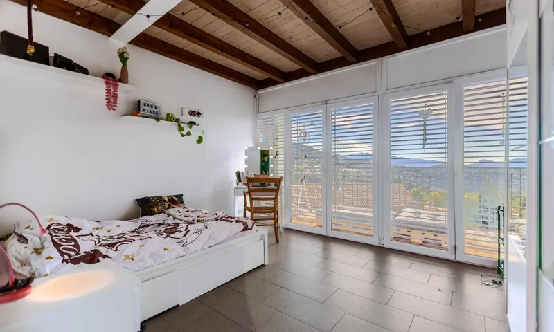 SPAZIOSA CASA DI 6.5 LOCALI CON GIARDINO A MIGLIEGLIA, foto 7