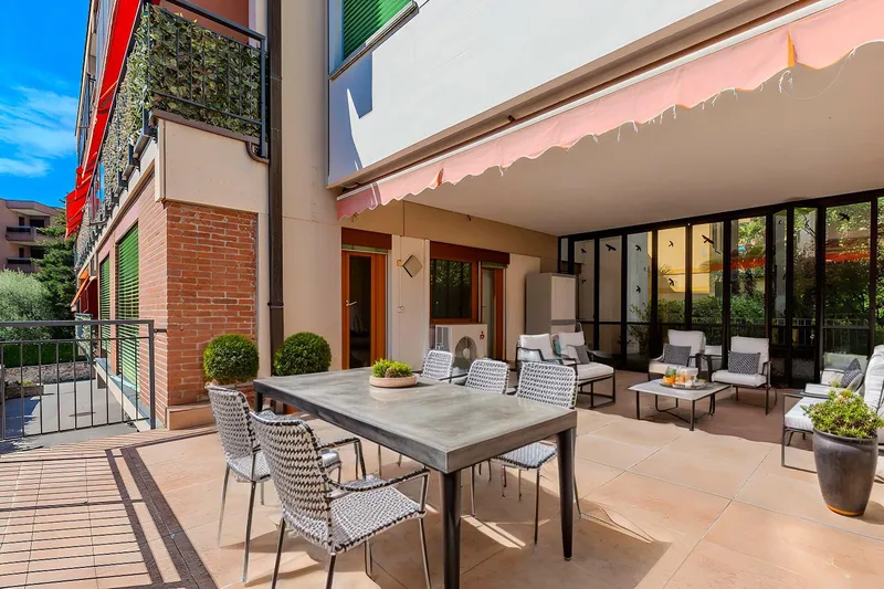 OCCASIONE - 3.5 CON GRANDE TERRAZZA ZONA LIDO A MELIDE, photo 3