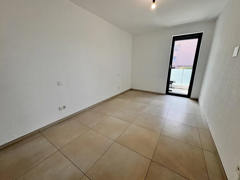 AFFITTASI MODERNO 2.5 LOCALI CON AMPIA TERRAZZA A MENDRISIO, foto 7