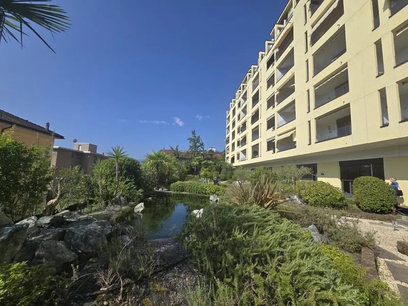 VERO AFFARE - 4.5 CON PISCINA INTERNA E VISTA LAGO A LOCARNO, foto 2