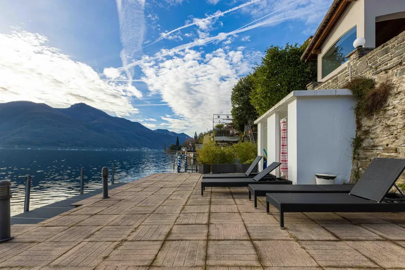 FAVOLOSO 3.5 LOCALI CON ACCESSO PRIVATO AL LAGO A MELIDE, foto 2
