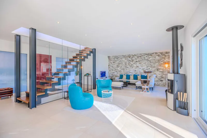 MERAVIGLIOSA VILLA MODERNA 6.5 LOCALI CON PISCINA A MAGLIASO, Foto 6