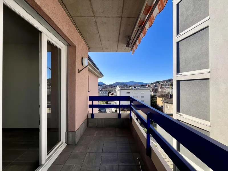 AFFITTASI ATTICO 2 LOC. CON BALCONE ULTIMO PIANO A MASSAGNO, photo 2