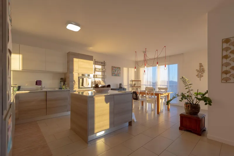 SPLENDIDA CASA UNIFAMILIARE 6.5 CON GIARDINO NEL MALCANTONE, foto 2
