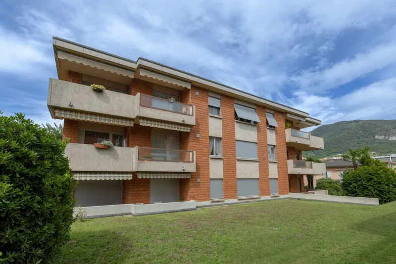 OCCASIONE - AMPIO 2.5 LOCALI IN ZONA STRATEGICA A MENDRISIO, Foto 11