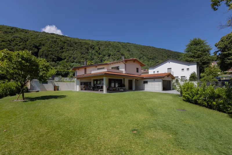 VILLA ALTO STANDING 4.5 CON AMPIO GIARDINO PIANO A BIOGGIO, photo 2
