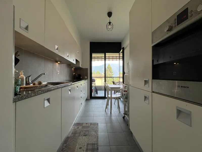 AFFITTASI MODERNO ATTICO 4.5 CON TERRAZZA A LUGANO SORENGO, Foto 5