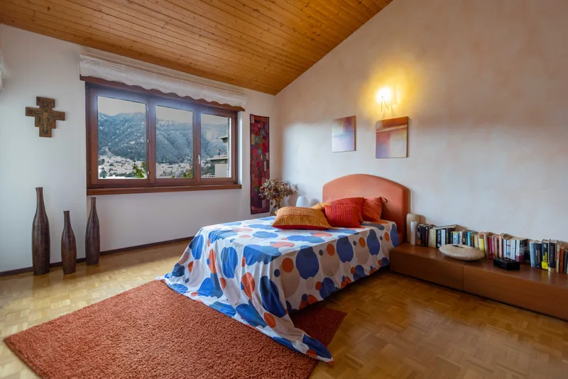 OCCASIONE UNICA - AMPIA VILLETTA 4.5 LOCALI A CADEMPINO, foto 7