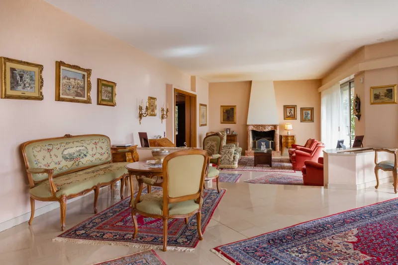 SPLENDIDA VILLA 5.5 LOC. VISTA LAGO CON PISCINA A BREGANZONA, photo 1