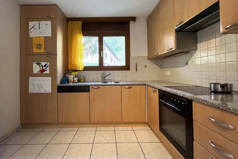CASA A SCHIERA 5.5 LOCALI CON GIARDINO A MONTE CARASSO, foto 4