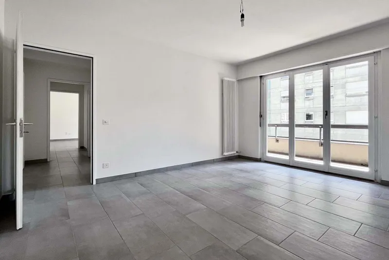 PRIMA LOCAZIONE - MODERNO 2.5 LOCALI CON TERRAZZA A CHIASSO, photo 2