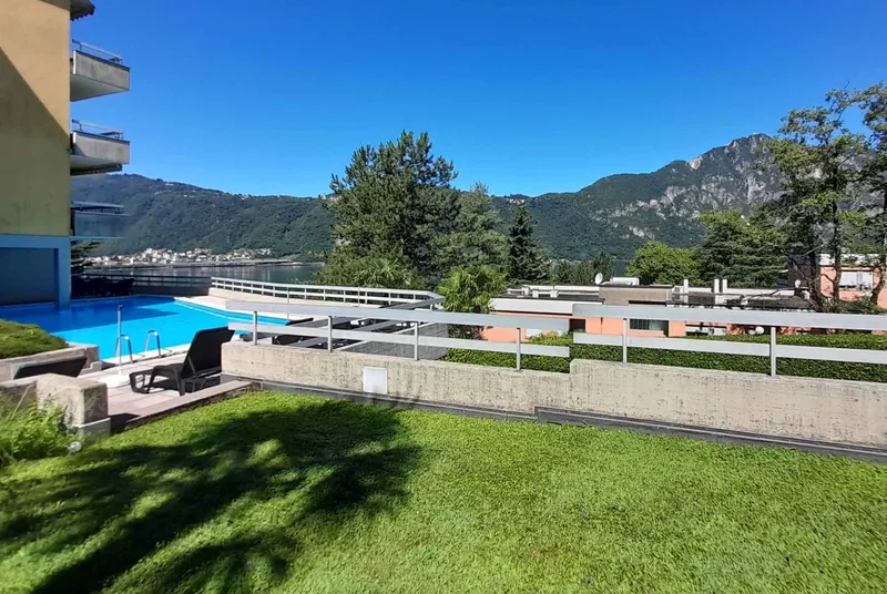 AFFITTASI 2.5 VISTA LAGO CON GIARDINO E PISCINA A BISSONE, foto 9