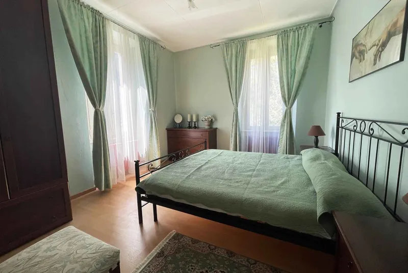 AFFARE UNICO - VILLA 14 LOCALI CON 5 APPARTAMENTI A FAIDO, Foto 8