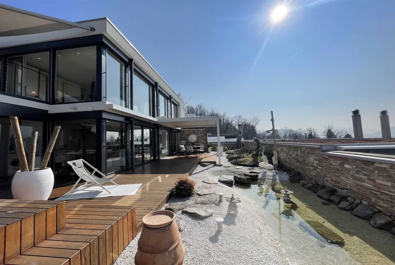 MERAVIGLIOSA VILLA DI DESIGN 4.5 CON JACUZZI A CADEMPINO, Foto 2