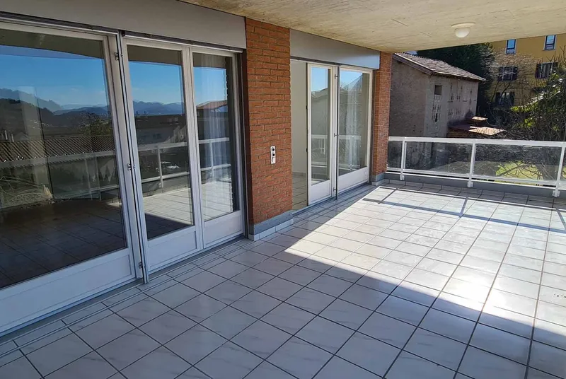 SPAZIOSO 3.5 LOCALI CON AMPIA TERRAZZA E VISTA APERTA A DINO, Foto 12