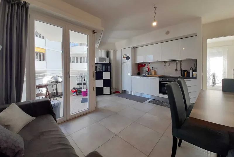 FOR RENT: BRIGHT 2.5-ROOM APT. WITH 2 TERRACES IN PARADISO, photo 2