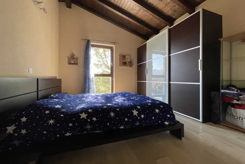 VILLA MODERNA DI 6.5 LOCALI CON SPA E GIARDINO A GRAVESANO, foto 9