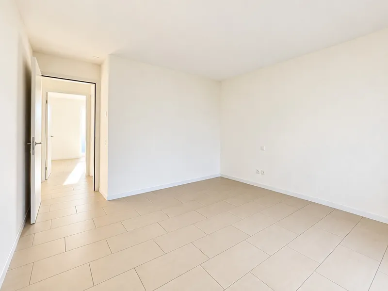 AFFITTASI MODERNO 3.5 LOCALI CON PARCO RESIDENZIALE A STABIO, foto 9