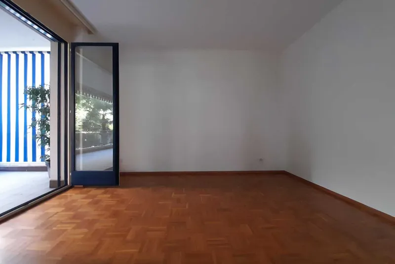 AFFITTASI 3.5 LOCALI CON AMPIA TERRAZZA A LUGANO, foto 13