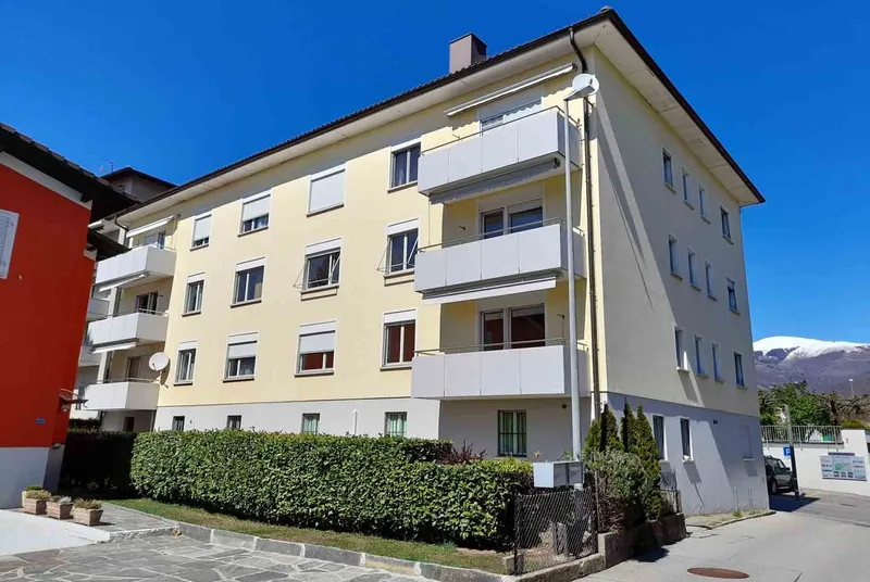 AFFITTASI AMPIO 3.5 LOCALI CON BALCONE A CANOBBIO, foto 13