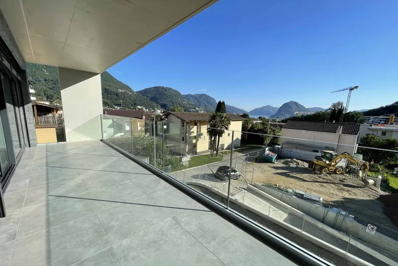NUOVO ATTICO 3.5 LOCALI CON TERRAZZA SUL TETTO A CANOBBIO, photo 2