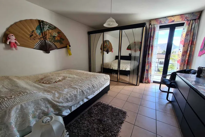 SPAZIOSA VILLA 6.5 LOCALI CON AMPIO GIARDINO A FIGINO, foto 3