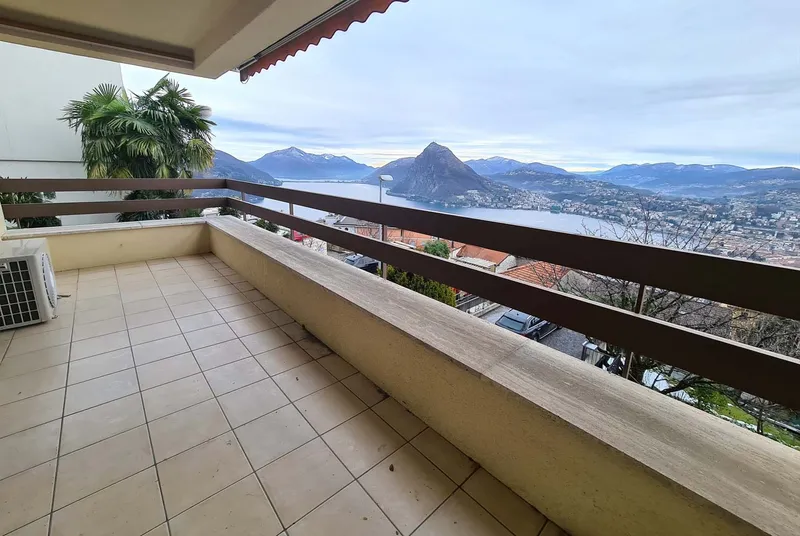 AMPIO 2.5 LOCALI CON PISCINA E VISTA LAGO AD ALDESAGO, foto 1