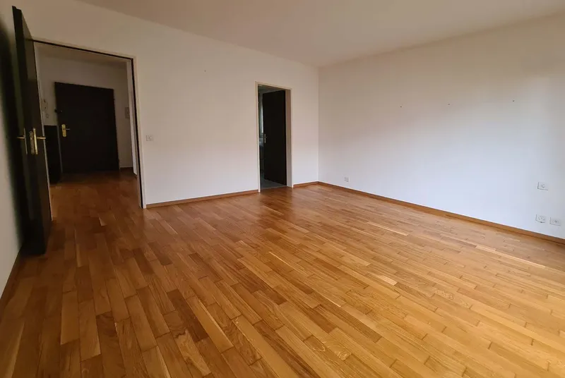 AMPIO 2.5 LOCALI CON PISCINA E VISTA LAGO AD ALDESAGO, foto 8