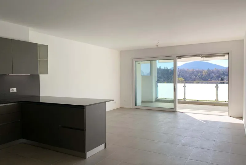NUOVO ATTICO 4.5 LOCALI CON TERRAZZA A CURIO, Foto 4