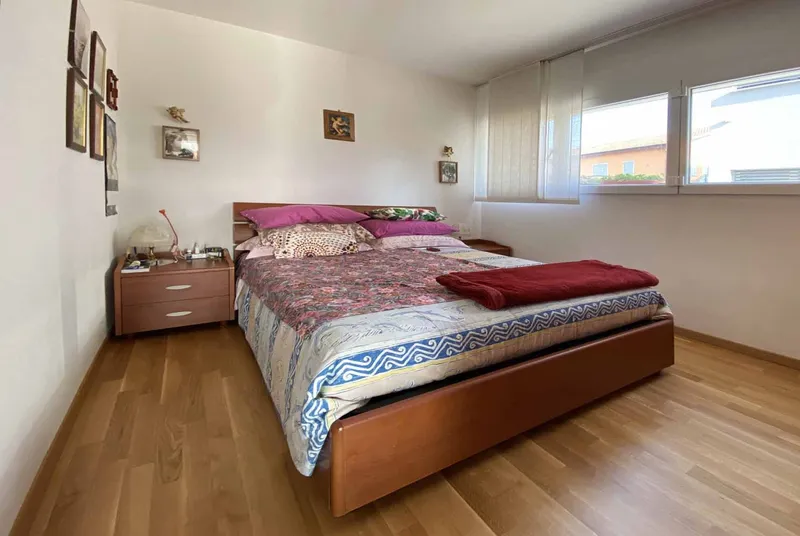 AMPIO 4.5 CON 250 MQ DI GIARDINO A SAN PIETRO DI STABIO, foto 12