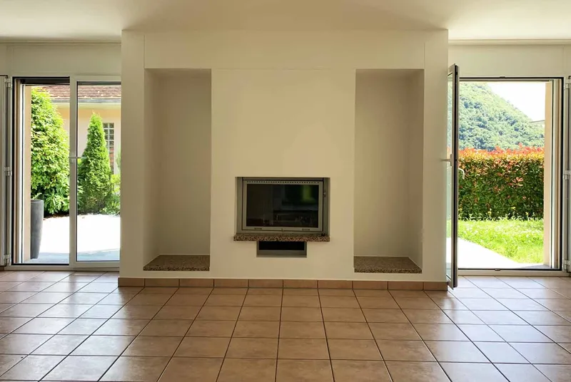 BELLISSIMA VILLETTA INDIPENDENTE 5.5 LOCALI A MEZZOVICO, Foto 4