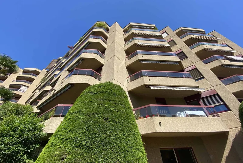 2.5 LOCALI CON VISTA LAGO E PISCINA RESIDENZIALE A LUGANO, foto 13
