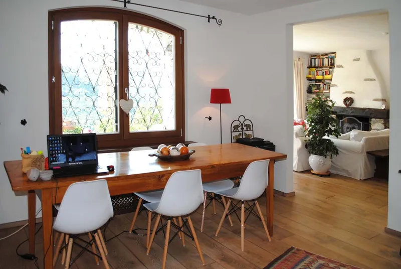 SPLENDIDA VILLA AMPLIABILE CON GIARDINO E PISCINA A BIOGGIO, foto 10