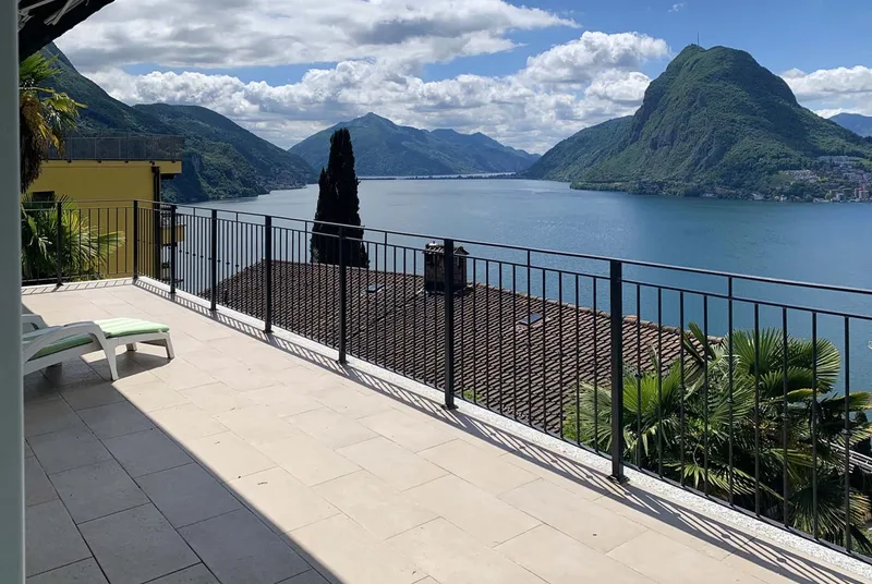 VILLA DI PRESTIGIO CON VISTA STUPENDA A LUGANO CASTAGNOLA, Foto 4