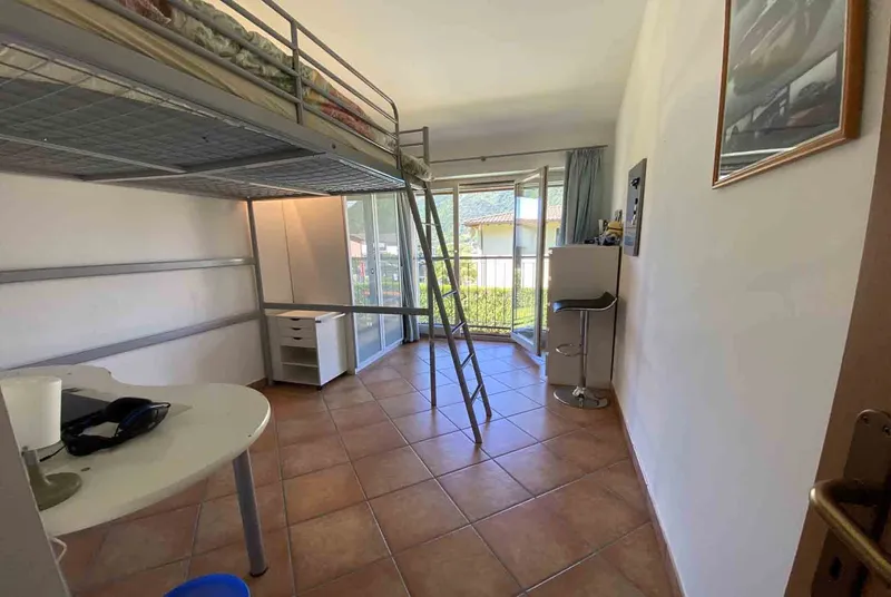 CASA GEMELLA DI 8.5 LOCALI CON PISCINA E TERRENO A MELANO, photo 11