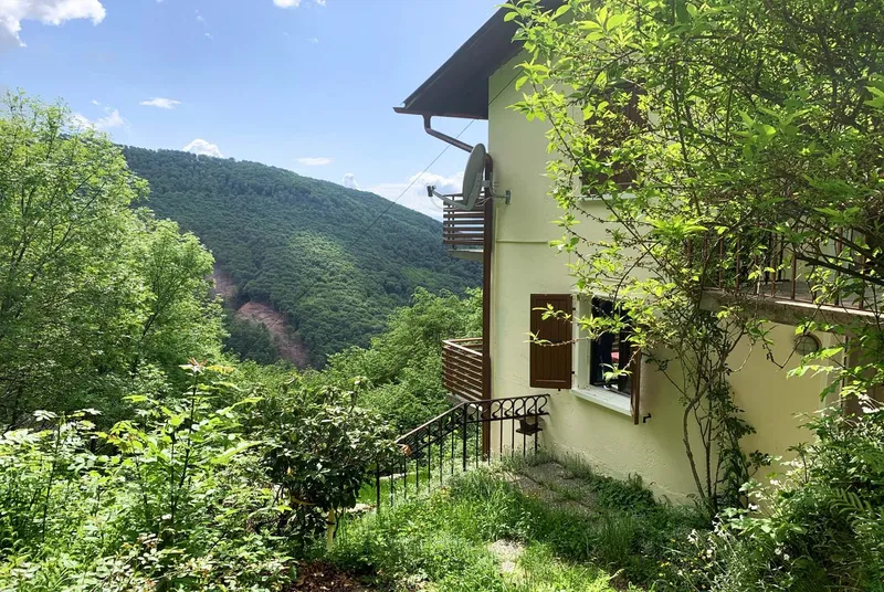 CASA CON 2 UNITÀ DI 3.5 LOCALI E VISTA SUI MONTI A CIMADERA, foto 3