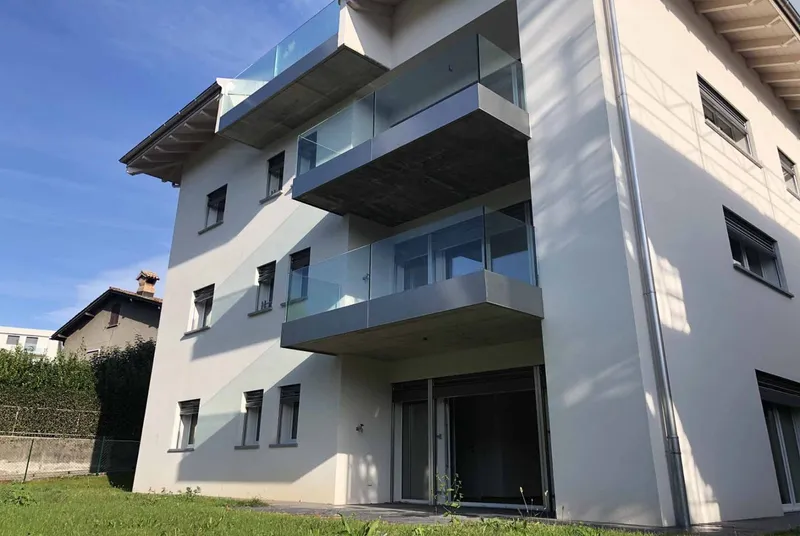 NUOVO E AMPIO 3.5 LOCALI CON GIARDINO A VACALLO, Foto 2