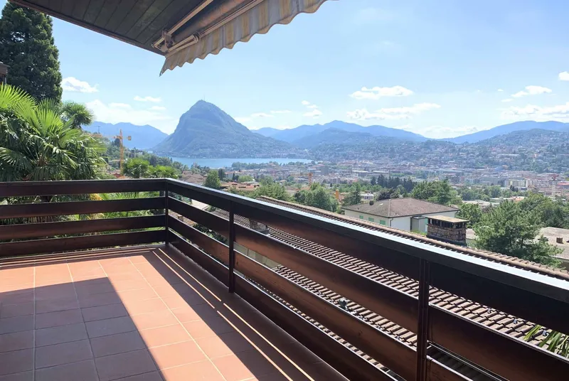 CASA 5.5 LOCALI A PREGASSONA ALTA CON SPLENDIDA VISTA LAGO, foto 2