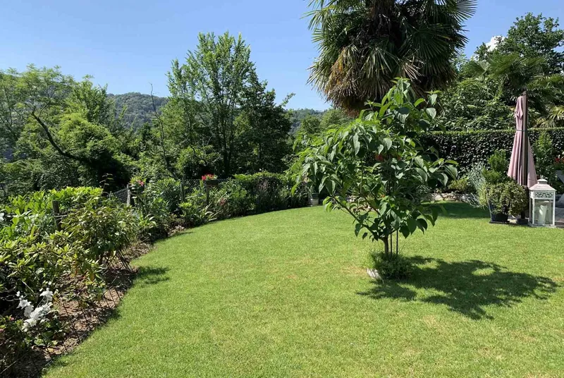 AMPIO E LUMINOSO 2.5 LOCALI CON GIARDINO E PISCINA RESIDENZI, photo 9