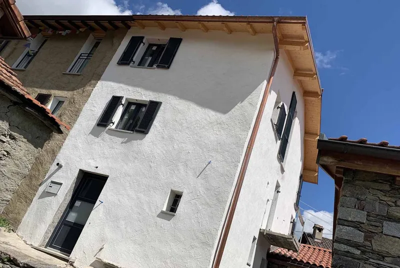 CASA DI NUCLEO RISTRUTTURATA CON GROTTINO A MEZZOVICO, foto 10