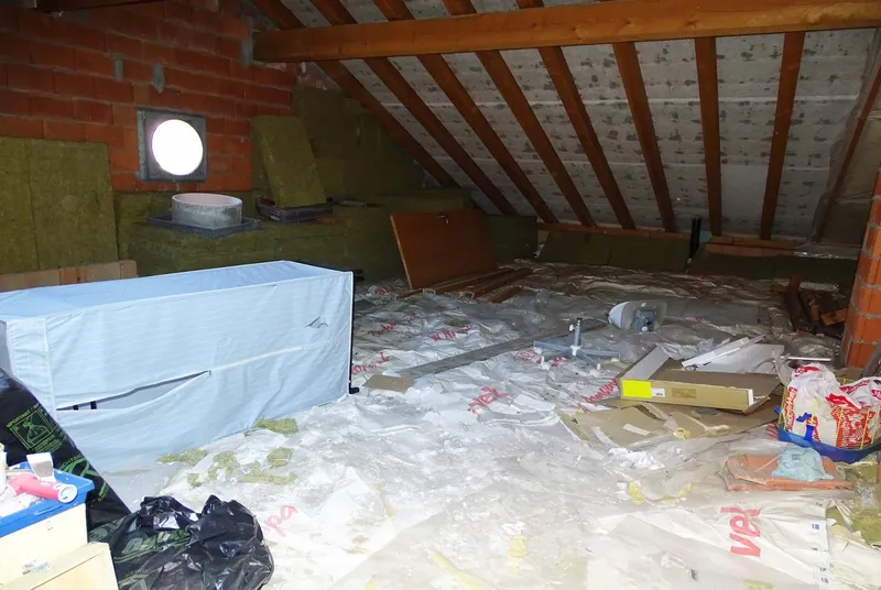 AMPIA MANSARDA 2.5 LOCALI SENZA FINITURE A LUGANO CANOBBIO, foto 2