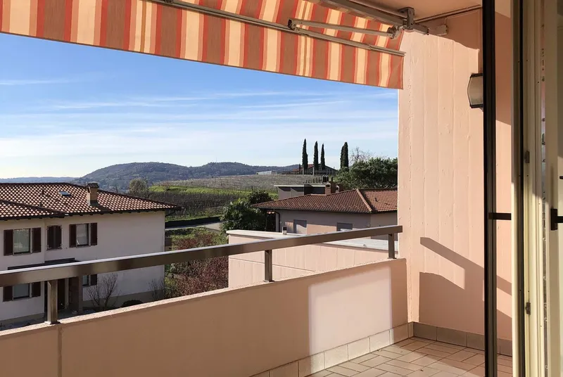 AMPIA E LUMINOSA VILLA 5.5 LOCALI CON PISCINA A CASTEL SAN P, foto 12