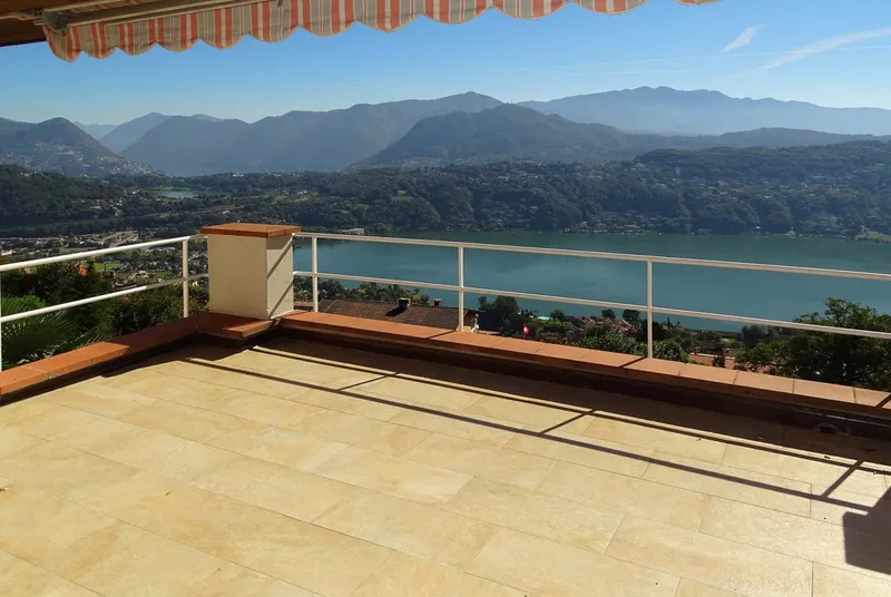 AMPIA VILLA 7.5 LOCALI CON LIFT E VISTA PANORAMICA A VERNATE, foto 8