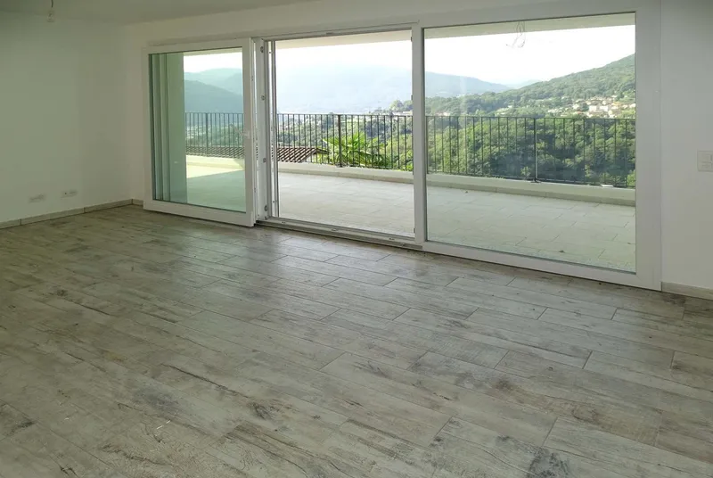APPARTAMENTO 3.5 LOC. NUOVO E MODERNO CON VISTA LAGO A NEGGI, foto 5