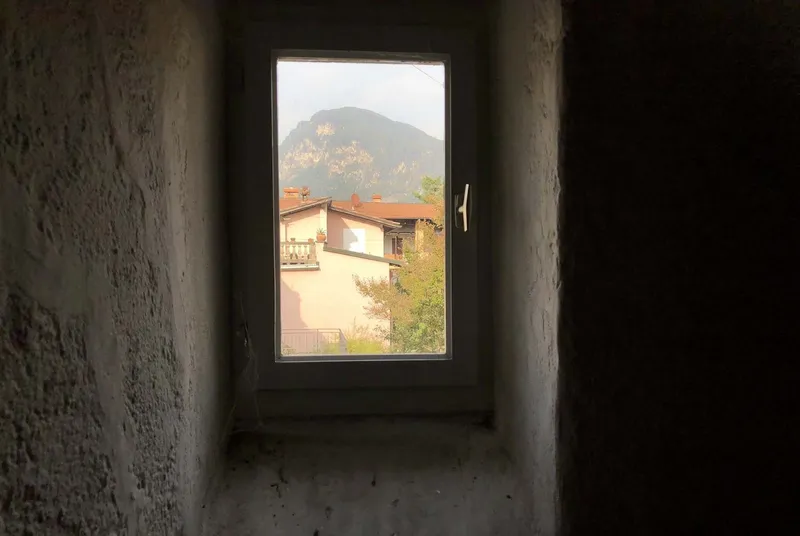 OCCASIONE - CASA CON PROGETTO PER 3 APPARTAMENTI A RANCATE, photo 5