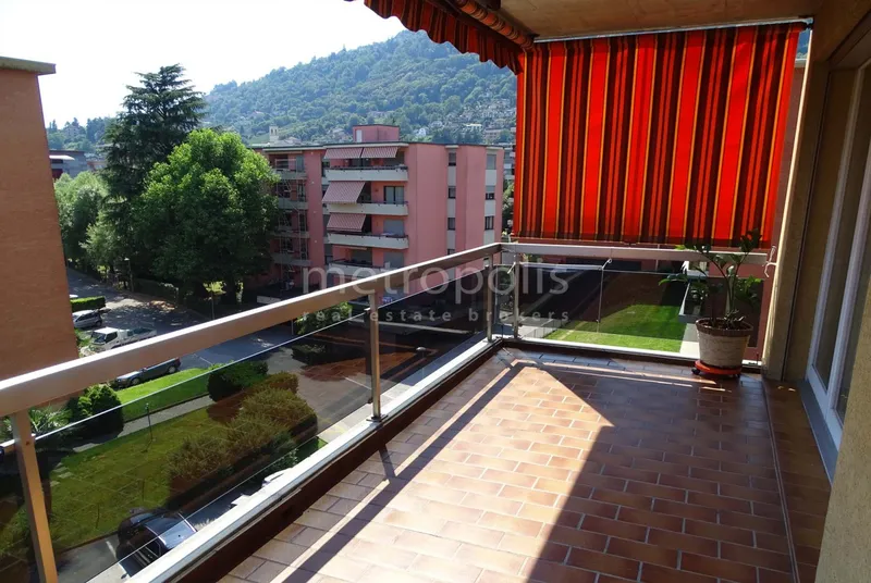 4.5 LOCALI RINNOVATO CON TERRAZZINO AD AGNO, foto 10